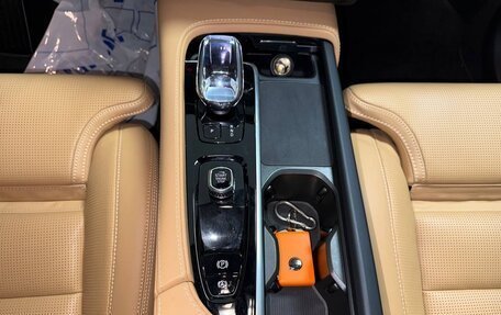 Volvo XC60 II, 2024 год, 7 999 000 рублей, 17 фотография