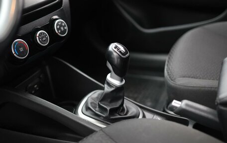 KIA Rio III рестайлинг, 2017 год, 1 057 000 рублей, 19 фотография