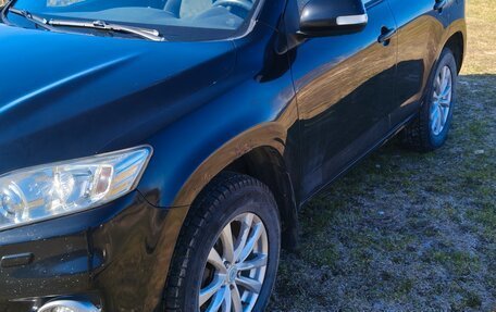 Toyota RAV4, 2010 год, 1 000 000 рублей, 2 фотография