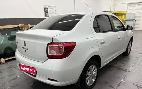 Renault Logan II, 2018 год, 950 000 рублей, 5 фотография