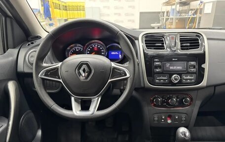 Renault Logan II, 2018 год, 950 000 рублей, 12 фотография