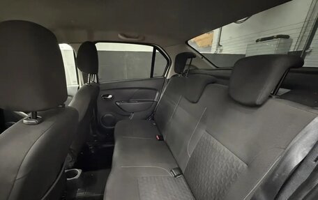 Renault Logan II, 2018 год, 950 000 рублей, 20 фотография