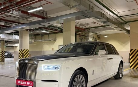 Rolls-Royce Phantom VIII, 2017 год, 42 000 000 рублей, 4 фотография