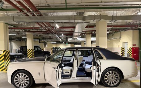 Rolls-Royce Phantom VIII, 2017 год, 42 000 000 рублей, 16 фотография