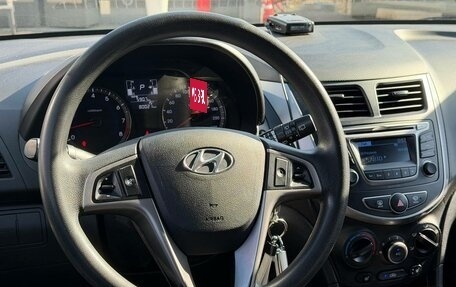 Hyundai Solaris II рестайлинг, 2016 год, 1 049 000 рублей, 23 фотография