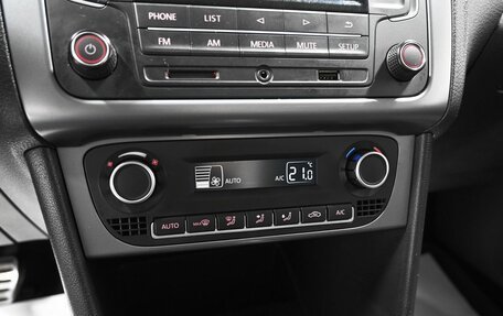 Volkswagen Polo VI (EU Market), 2017 год, 1 095 000 рублей, 16 фотография