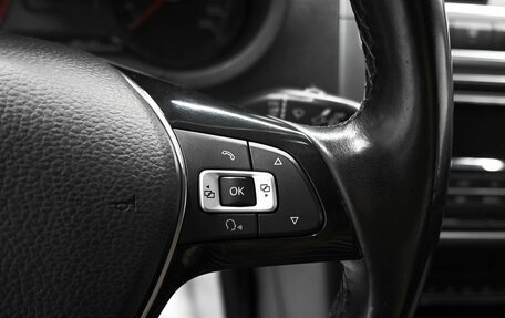 Volkswagen Polo VI (EU Market), 2017 год, 1 095 000 рублей, 18 фотография