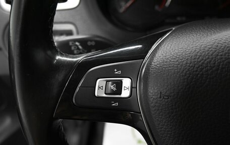 Volkswagen Polo VI (EU Market), 2017 год, 1 095 000 рублей, 17 фотография