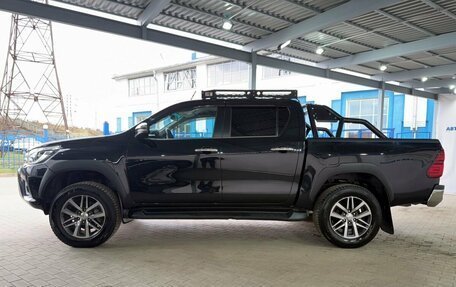 Toyota Hilux VIII, 2017 год, 3 899 000 рублей, 2 фотография