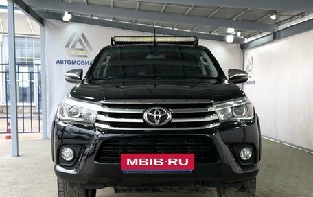 Toyota Hilux VIII, 2017 год, 3 899 000 рублей, 8 фотография