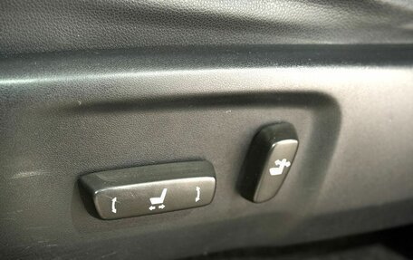 Toyota Hilux VIII, 2017 год, 3 899 000 рублей, 18 фотография