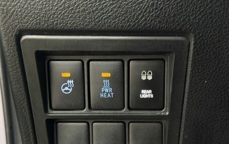 Toyota Hilux VIII, 2017 год, 3 899 000 рублей, 17 фотография