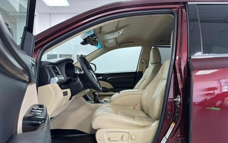 Toyota Highlander III, 2014 год, 3 139 000 рублей, 10 фотография