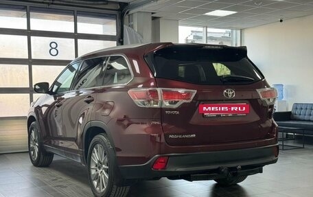 Toyota Highlander III, 2014 год, 3 139 000 рублей, 9 фотография