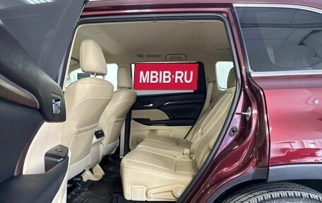 Toyota Highlander III, 2014 год, 3 139 000 рублей, 23 фотография