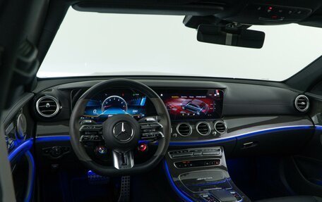 Mercedes-Benz E-Класс AMG, 2021 год, 12 349 999 рублей, 8 фотография