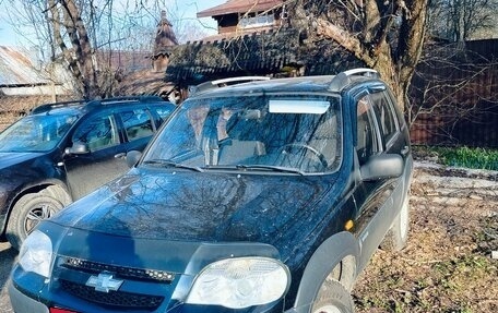 Chevrolet Niva I рестайлинг, 2009 год, 400 000 рублей, 1 фотография