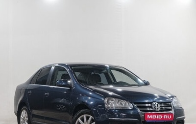 Volkswagen Jetta VI, 2010 год, 599 000 рублей, 1 фотография