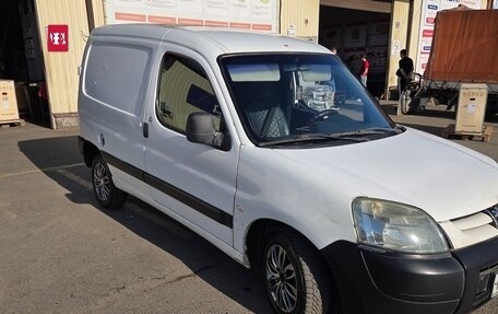 Peugeot Partner II рестайлинг 2, 2010 год, 278 000 рублей, 1 фотография