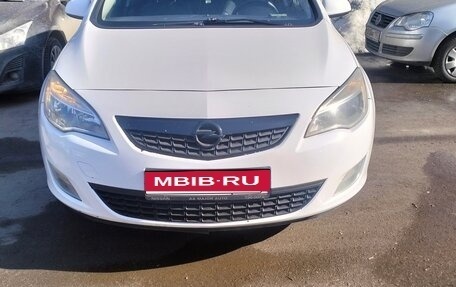 Opel Astra J, 2012 год, 480 000 рублей, 1 фотография