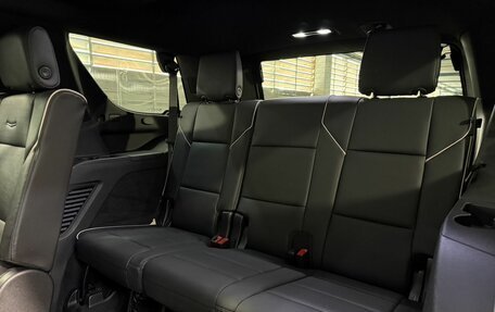 Cadillac Escalade V, 2021 год, 9 199 800 рублей, 14 фотография