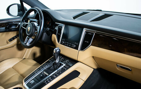 Porsche Macan I рестайлинг, 2017 год, 3 395 000 рублей, 10 фотография