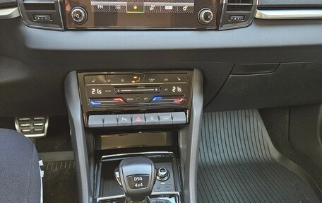 Skoda Karoq I, 2022 год, 3 400 000 рублей, 21 фотография