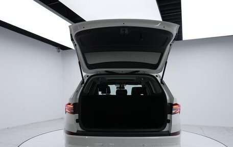 Skoda Kodiaq I, 2025 год, 14 фотография