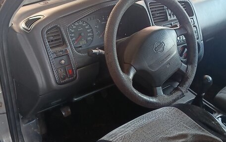 Nissan Primera II рестайлинг, 1997 год, 100 000 рублей, 6 фотография