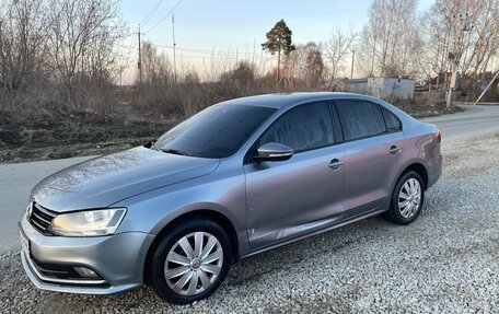 Volkswagen Jetta VI, 2015 год, 1 050 000 рублей, 4 фотография