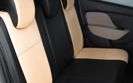 Renault Logan II, 2015 год, 999 000 рублей, 20 фотография