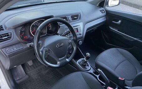 KIA Rio III рестайлинг, 2015 год, 869 000 рублей, 5 фотография