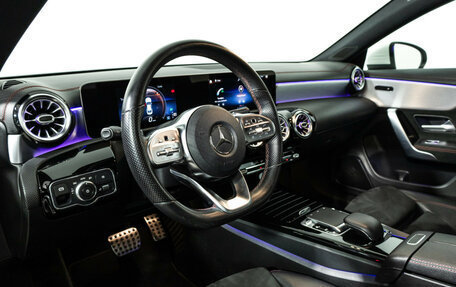 Mercedes-Benz CLA, 2019 год, 2 749 700 рублей, 11 фотография