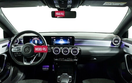 Mercedes-Benz CLA, 2019 год, 2 749 700 рублей, 13 фотография