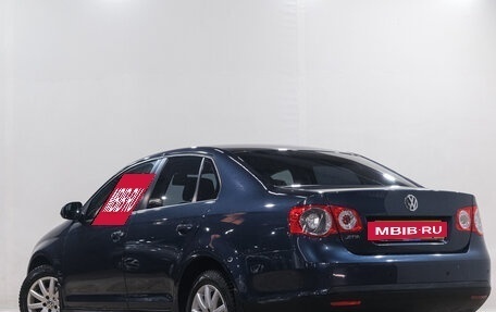 Volkswagen Jetta VI, 2010 год, 599 000 рублей, 5 фотография