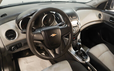 Chevrolet Cruze II, 2013 год, 769 000 рублей, 9 фотография