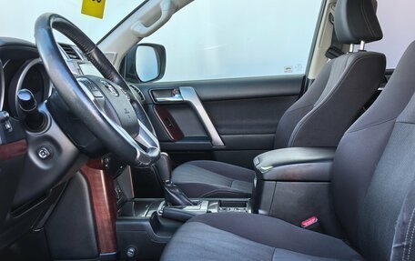 Toyota Land Cruiser Prado 150 рестайлинг 2, 2014 год, 3 100 000 рублей, 7 фотография