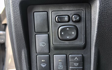 Toyota Land Cruiser Prado 150 рестайлинг 2, 2014 год, 3 100 000 рублей, 23 фотография