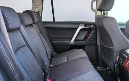 Toyota Land Cruiser Prado 150 рестайлинг 2, 2014 год, 3 100 000 рублей, 25 фотография