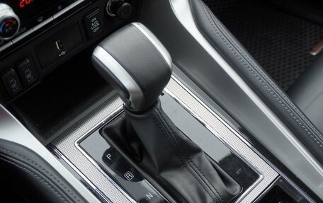 Mitsubishi Pajero Sport III рестайлинг, 2021 год, 4 570 000 рублей, 15 фотография