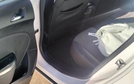 Opel Astra J, 2012 год, 480 000 рублей, 10 фотография