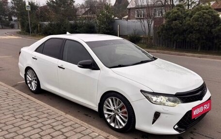 Toyota Camry, 2014 год, 2 240 000 рублей, 2 фотография