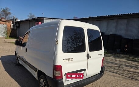 Peugeot Partner II рестайлинг 2, 2010 год, 278 000 рублей, 19 фотография