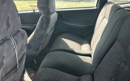 Chevrolet Niva I рестайлинг, 2006 год, 148 000 рублей, 8 фотография