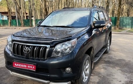 Toyota Land Cruiser Prado 150 рестайлинг 2, 2013 год, 3 200 000 рублей, 1 фотография