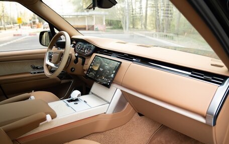 Land Rover Range Rover IV рестайлинг, 2026 год, 38 250 000 рублей, 3 фотография