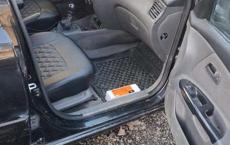 KIA Rio II, 2010 год, 350 000 рублей, 7 фотография