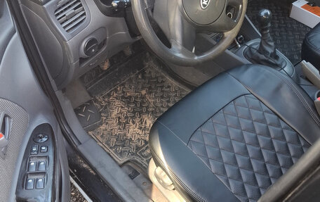 KIA Rio II, 2010 год, 350 000 рублей, 8 фотография