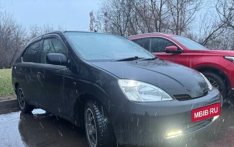 Toyota Prius IV XW50, 2001 год, 295 000 рублей, 4 фотография