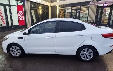 KIA Rio III рестайлинг, 2015 год, 890 000 рублей, 3 фотография